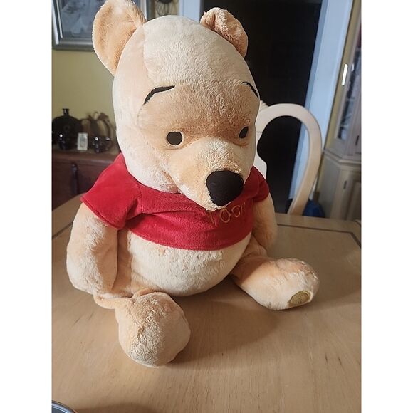 Genuine Original Authentic Disney Store Winnie The Pooh Stuffed Animal 24" Plush - Picture 6 of 6